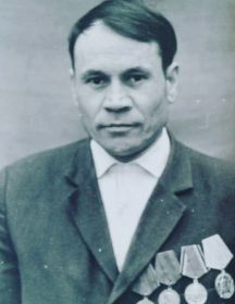 Васильев Борис Васильевич