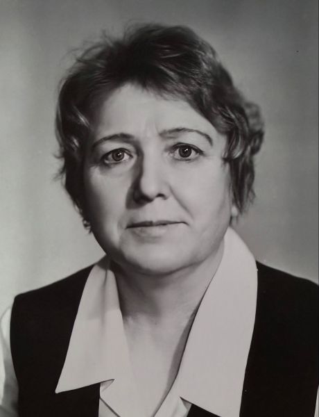 Гончарова (Митягина) Нина Александровна