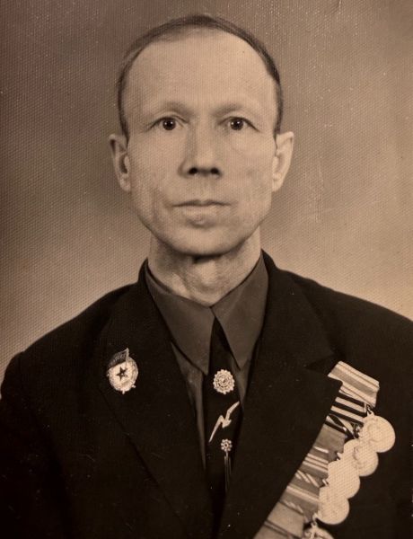 Новосёлов Виктор Иванович