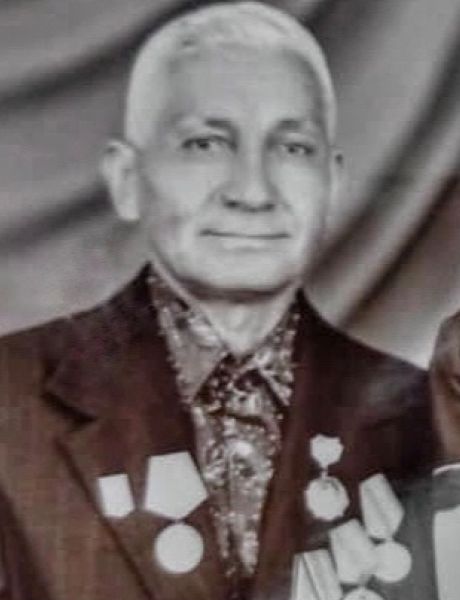 Махмутов Нурдин 