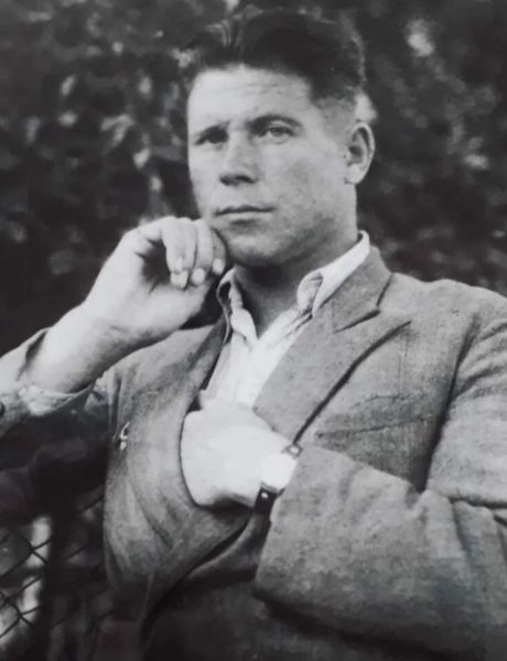 Жулаев Алексей Николаевич