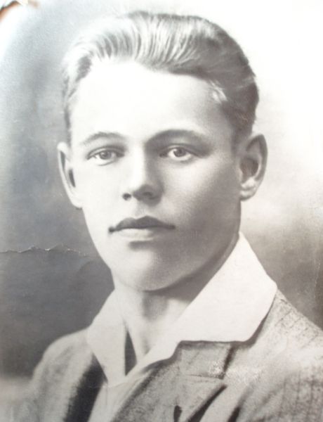 Синельников Леонид Михайлович