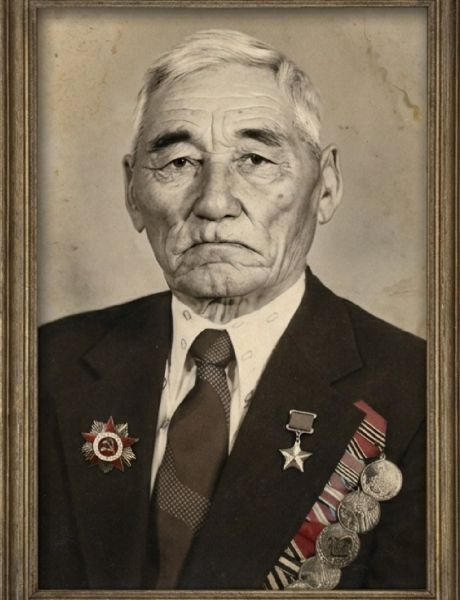 Шинтемиров Брян 