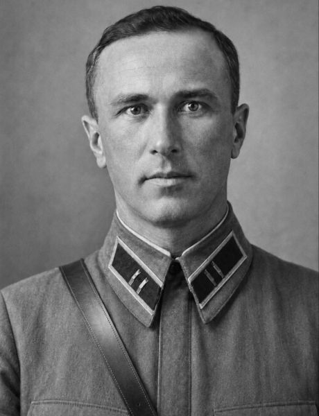 Аксючиц Владимир Иосифович