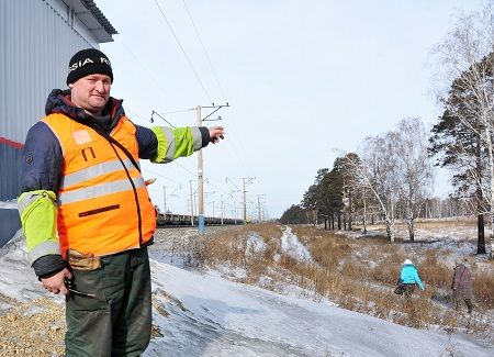 Крест на станции Суховская