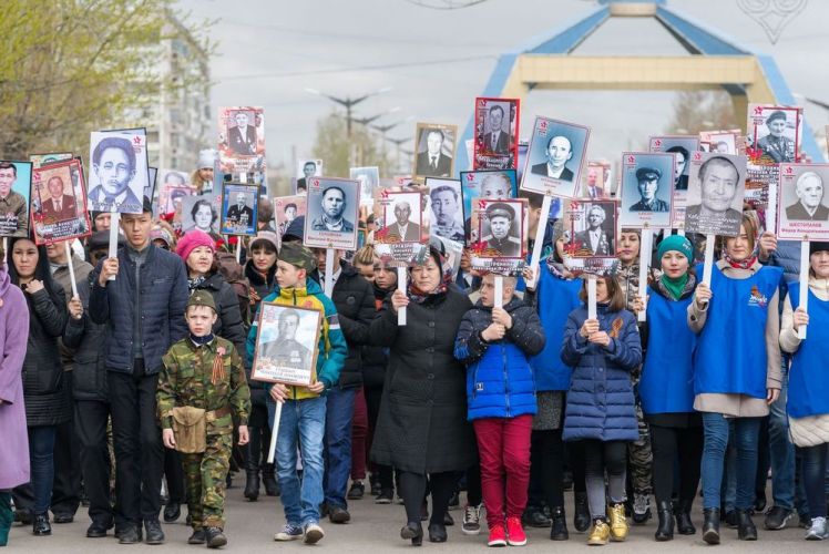 Сочинение бессмертный полк 8 класс