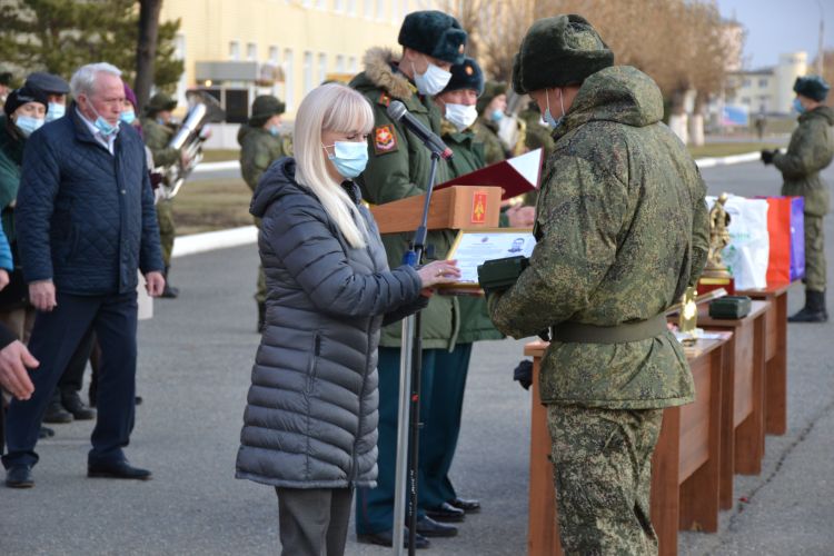 Челябинские общественники поздравили военных разведчиков прославленного соединения