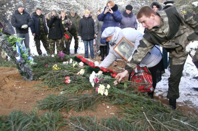 Двадцать павших  бойцов РККА обрели покой на бабаевской земле