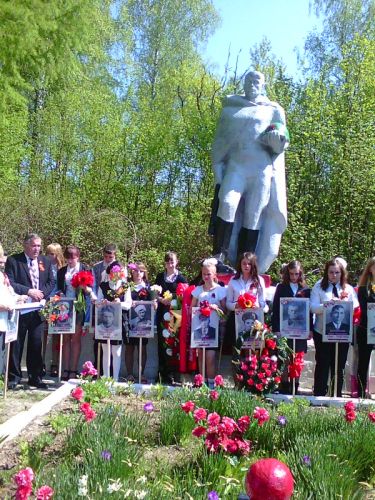 В Белевском районе в деревне Новая Велична прошел Бессмертный полк