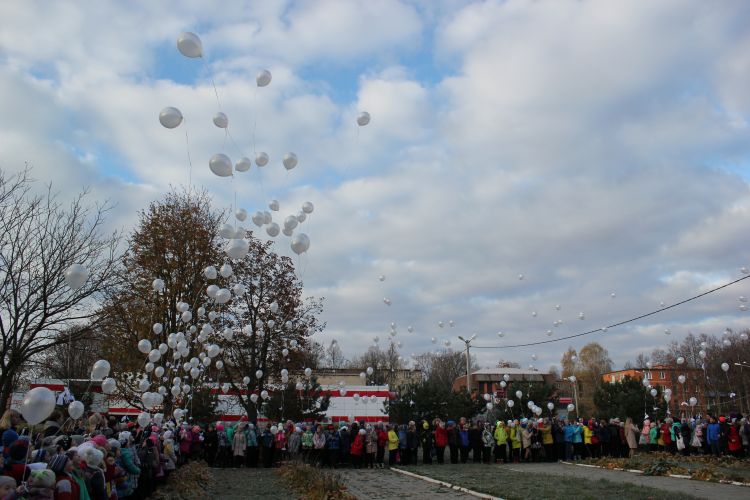 Праздник белых журавлей