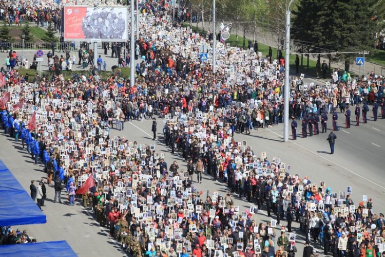 Юбилейное шествие "Бессмертного полка" прошло в Барнауле