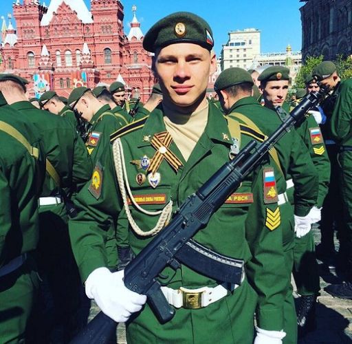 Выпускник нашей образовательной организации Строкин Максим - участник Парада Победы в Москве!
