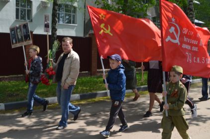 Звягино (г. Пушкино). Знаменосцы Звягинского БЕССМЕРТНОГО ПОЛКА. Московская область.