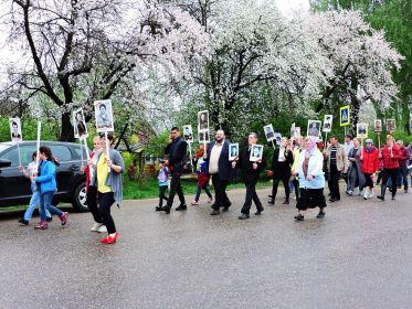 Крестный ход на Братскую могилу