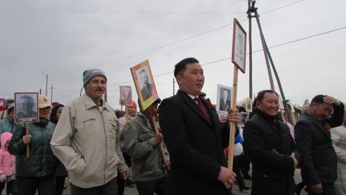 Бессмертный полк  со стелы  Парадовича