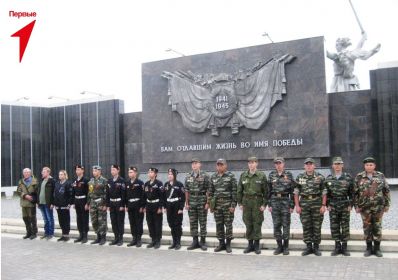 Посещение поисковиками памятных мест города-героя Волгограда