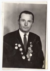 Медали и ордена моего деда !