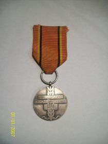 Медаль «За участие в боях за Берлин»  ( Medal Za Udzial w Walkach o Berlin)