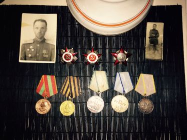 Это часть медалей и орденов двух дедов.
