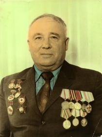 С наградами
