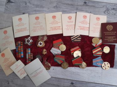 Юбилейные мидали