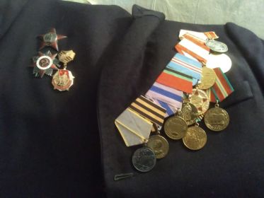 10 медалей и 2 ордена