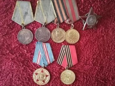 медаль "за боевые заслуги"- 2 шт, орден красной звезды