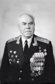 Указом Президиума Верховного Совета СССР от 7 мая 1965 года за образцовое выполнение боевых заданий командования, умелое руководство партийно-политической работ...