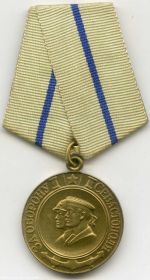 Медаль "За оборону Севастополя" Ж-11786 (22.12.1942)