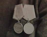 Награджден 2-мя медалями за боевые заслуги и медалью за взятие Кенигсберга.