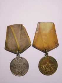 Медаль "За отвагу"и "За освобождение Ленинграда"