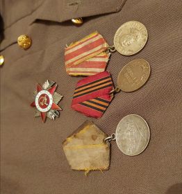 Медаль "За боевые заслуги", Медаль "За взятие Берлина", Медаль "За победу над Германией"