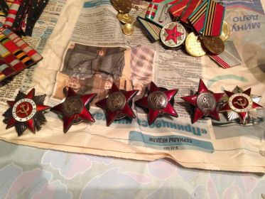 Ордена Красной звезды и ордена Отечественной войны