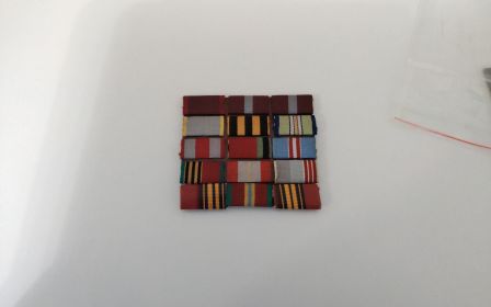 Один красной звезды, медаль за оборону Кавказа,медаль за боевые заслуги, медаль за победу в ВОВ
