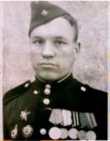 Орден Красной Звезды, за отвагу, отличник минер, победа над Германии в Великой Отечественной войны.