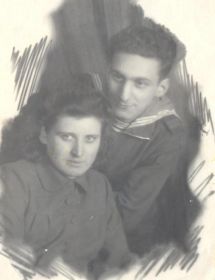 other-soldiers-files/1947-zoya_i_volodya.jpg