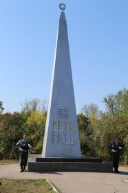 other-soldiers-files/obelisk_skolkovo_7.jpg