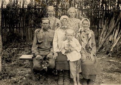 other-soldiers-files/semya_142.jpg