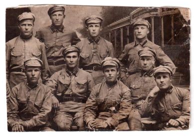 Фото в 1926г в бат школе г.Хабаровска