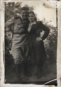 Меняйло Алексе Иванович и Меняйло (Нюхалова) Раиса Петровна (1945 год)