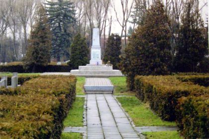 Могила Советских солдат в г. Вроцлав, Польша
