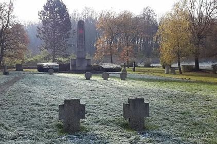 8. Кладбище Шталага  ХVIIА Кайзерштайнбрух (Австрия)