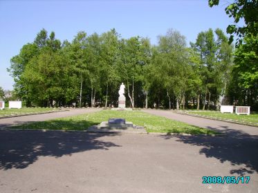 Фото мемориала в г. Расейняй.