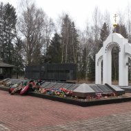 Воинский мемориал в Новоселицах 4