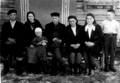 семейное фото Корюкина Геннадия Ивановича