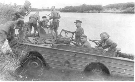 амфибии Ford GPA, состояли на вооружении в отдельных моторизованных батальонах особого назначения