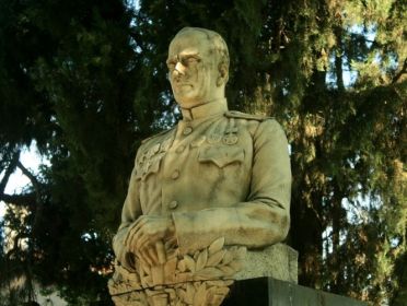 Генерал К Леселидзе, преданный забвению