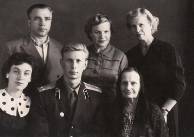Семья сводной сестры Валентины  Рудоман 20 сентября 1961 г. Баку