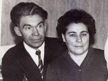 Владимир Иванович с супругой Марией