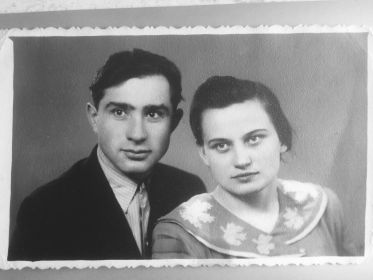 С супругой Яшиной Елизаветой Дмитриевной 1956 год